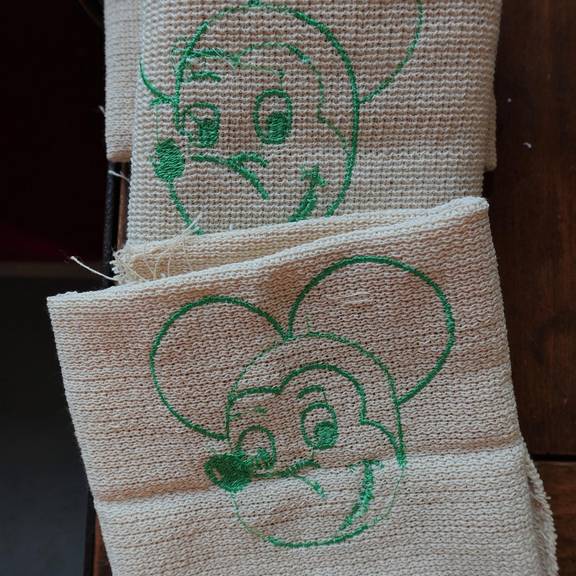 gestickte Mickey Maus